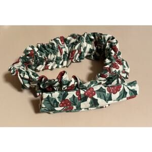 Retired Longaberger Traditional Holly Fabric GarterSmall Garter for Basket 6"
